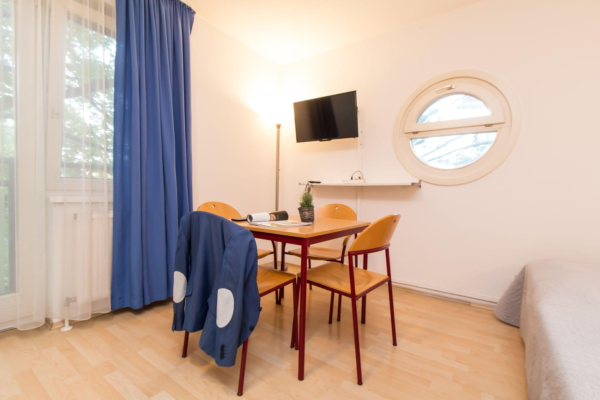 Apartmenthaus Hietzing I Contactless Check-In Viena Exterior foto