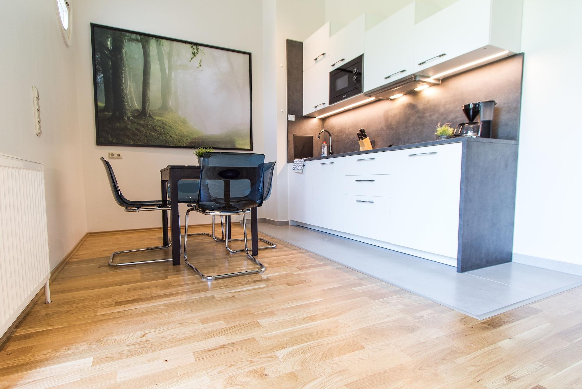Apartmenthaus Hietzing I Contactless Check-In Viena Exterior foto