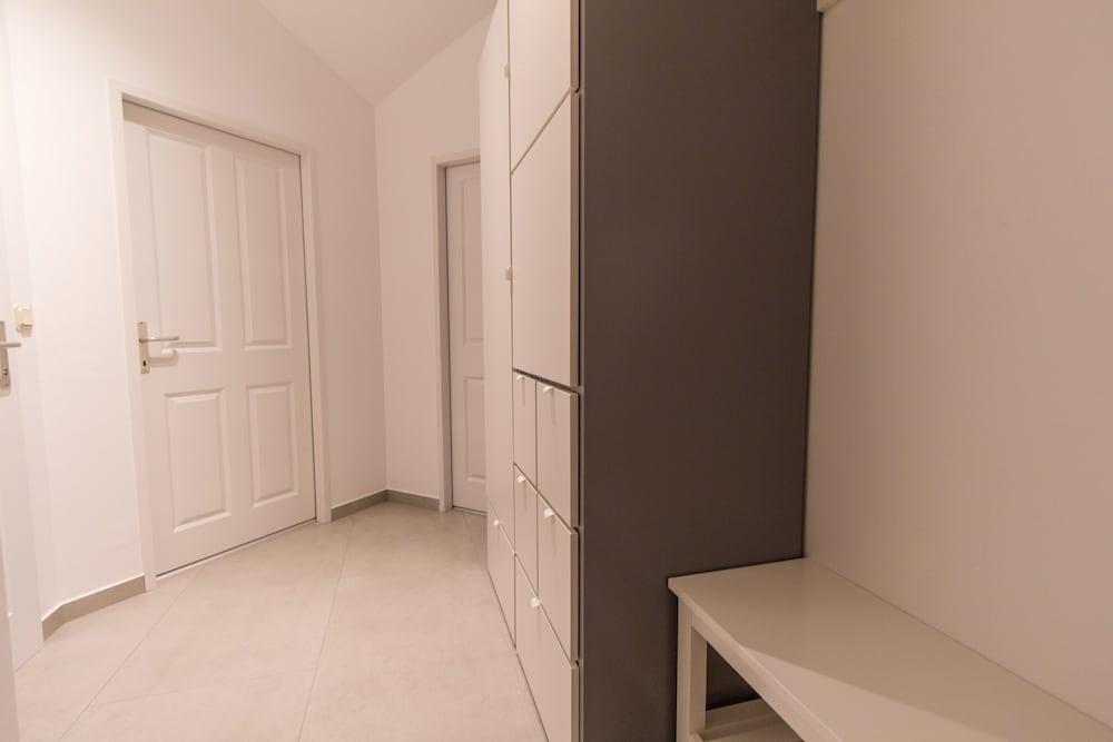 Apartmenthaus Hietzing I Contactless Check-In Viena Exterior foto